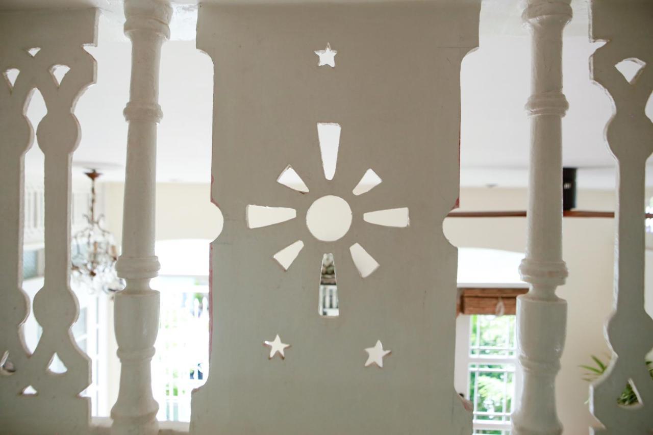 Charming La Casita Mercedes, 5Br And 5Tb For Family And Friends Staycation Макати Экстерьер фото