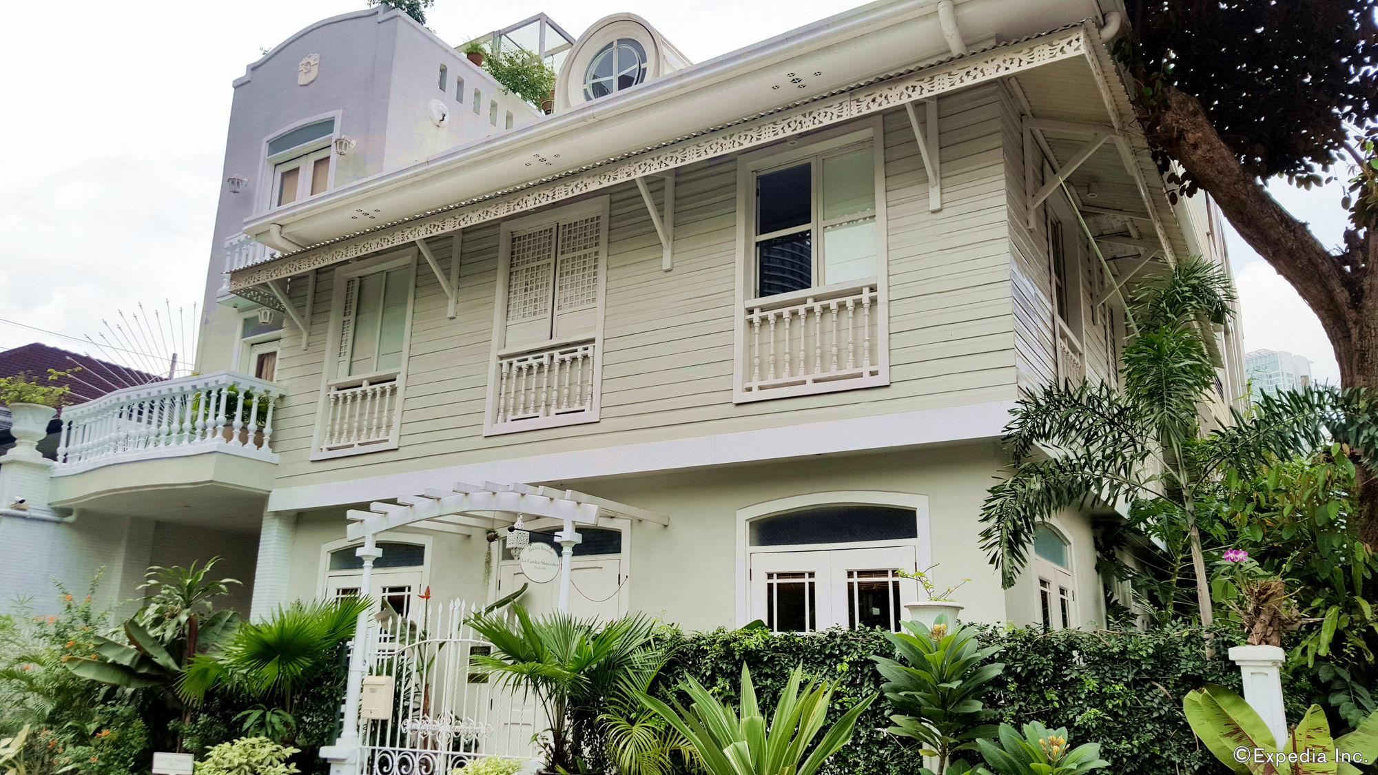 Charming La Casita Mercedes, 5Br And 5Tb For Family And Friends Staycation Макати Экстерьер фото